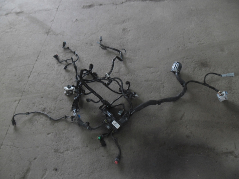 PEUGEOT CITROEN 1.6 HDI WIAZKA INSTALACJA SILNIKA