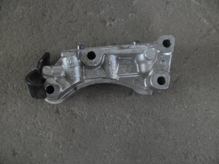 PEUGEOT CITROEN 1.6 HDI LAPA WSPORNIK 9683165580