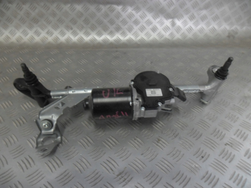 BMW 2 F45 46 MECHANIZM WYCIERACZEK ANG