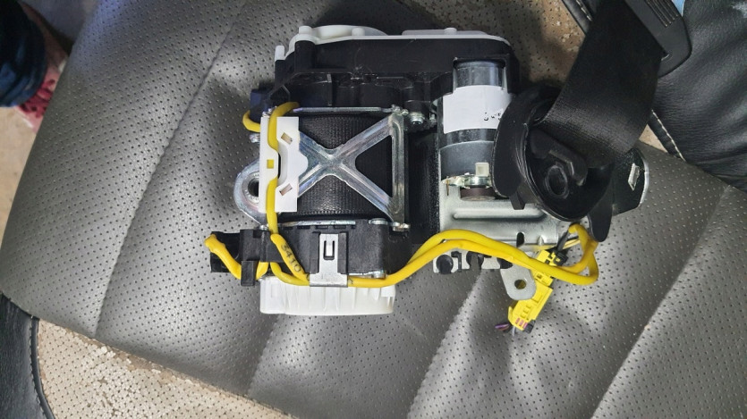 AUDI A6 A7 A8 PAS BEZPIECZENSTWA PRAWY 4G8857706