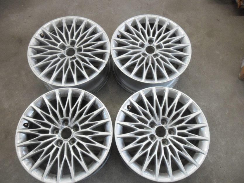 AUDI A3 8V A4 2017 FELGI ALUMNIOWE 18 8V0801025AE