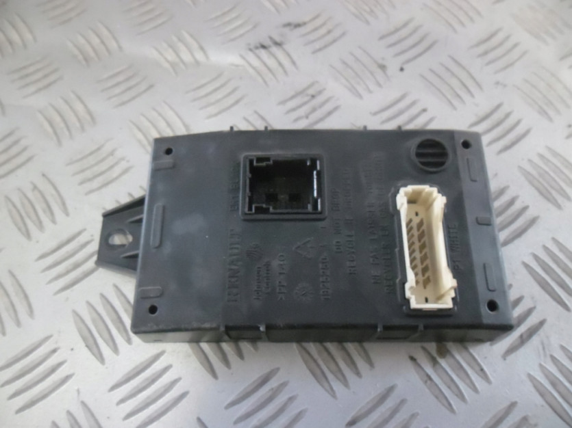 DACIA LOGAN MCV 2012 MODUL STEROWNIK BCM