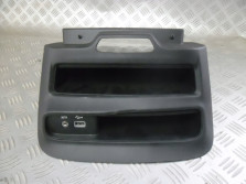 CHRYSLER PACIFICA S 2 II SCHOWEK POLKA USB