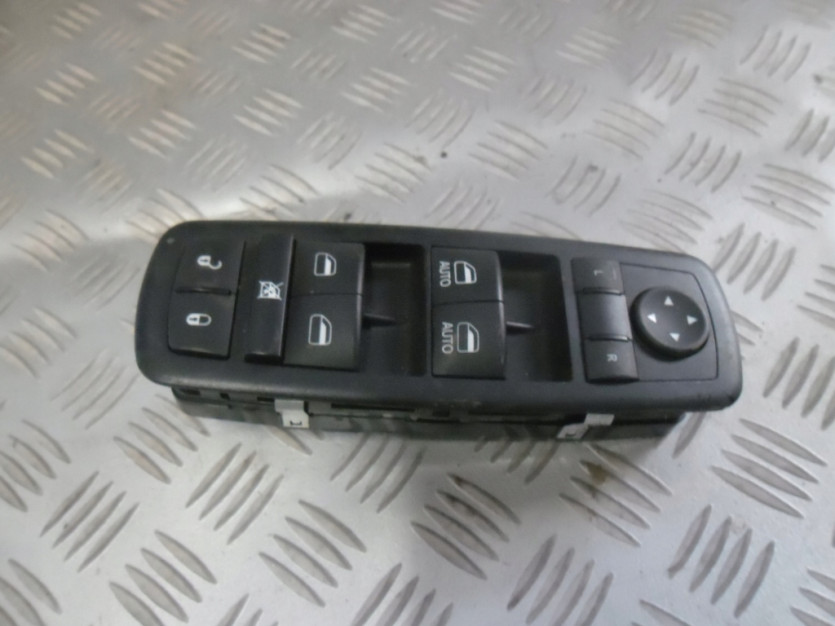 CHRYSLER PACIFICA 2 II PRZELACZNIK SZYB LUSTEREK