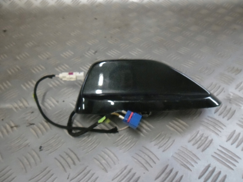 CHRYSLER PACIFICA 2 II ANTENA GPS NAWIGACJI