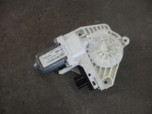AUDI A4 B8 8K SILNIK SZYBY LEWY TYL 8K0959811
