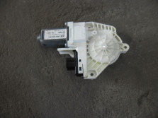 AUDI A4 B8 8K SILNIK SZYBY LEWY PRZOD 8K0959801