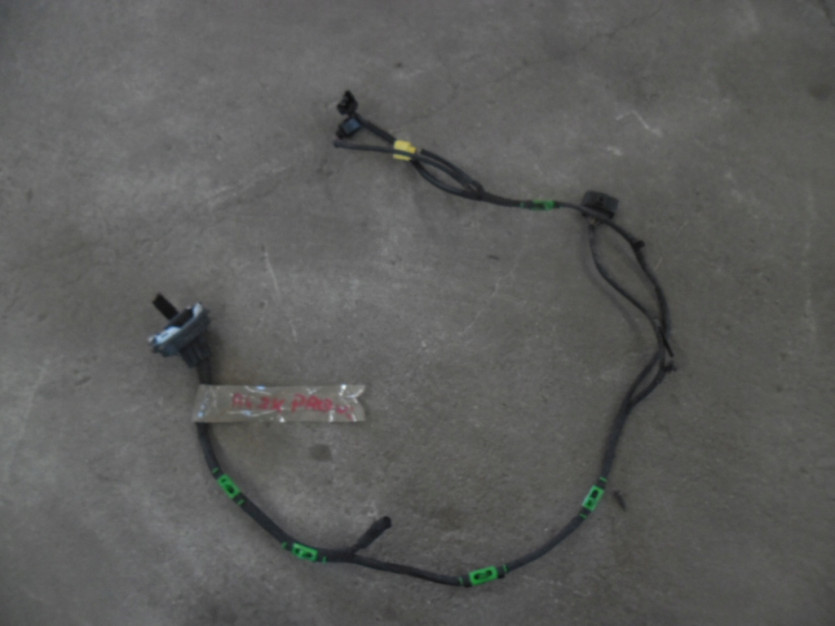 AUDI A4 B8 8K 2009 WIAZKA INSTALACJA PRAWA LAMPY