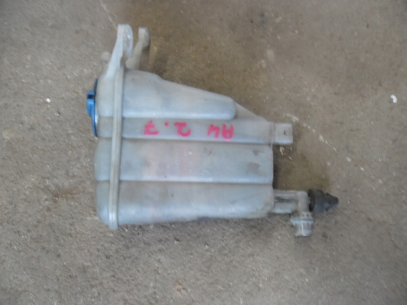 AUDI A4 B8 8K ZBIORNIK WODY WYROWNAWCZY 8K0121405A