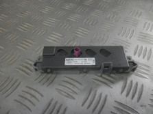 AUDI A4 B8 8K WZMACNIACZ ANTENY SEDAN 8K5035225C