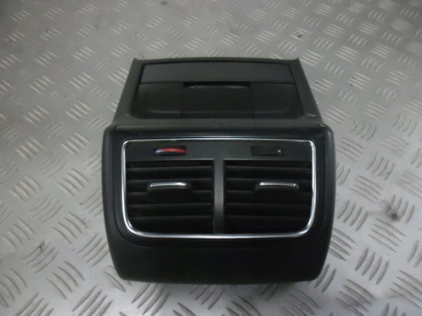 AUDI A4 B8 8K NAWIEW TYL KRATKA NAWIEWU 8K0864376