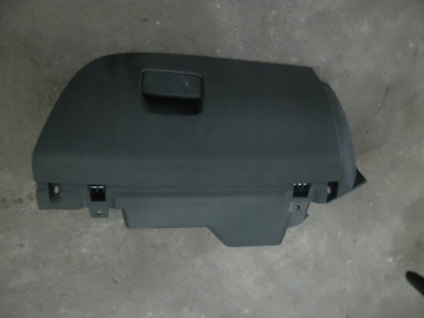 OPEL CORSA E 2019 SCHOWEK POLKA DESKI 39013999