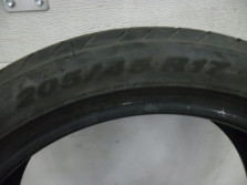 OPONA PIRELLI P ZERO 205 / 45 R 17 LATO