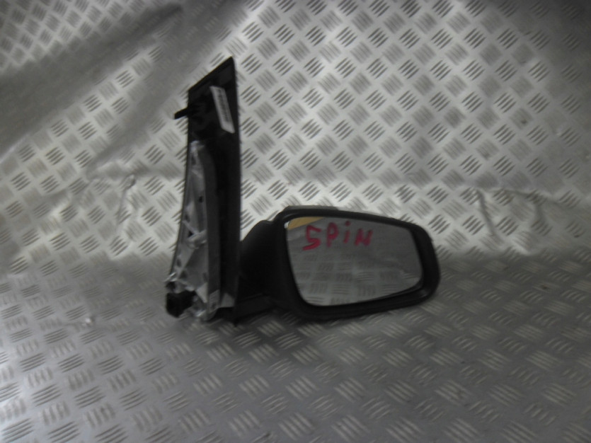 BMW F46 LUSTERKO PRAWE 5 PIN 7373166