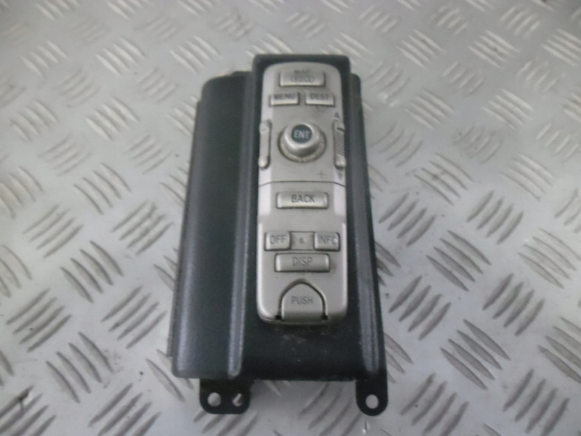 TOYOTA AVENSIS T25 II PANEL STEROWANIA NAWIGACJI