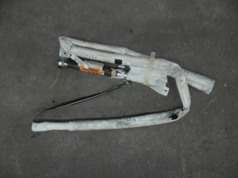 TOYOTA AVENSIS T25 II KURTYNA AIR BAG PRAWA