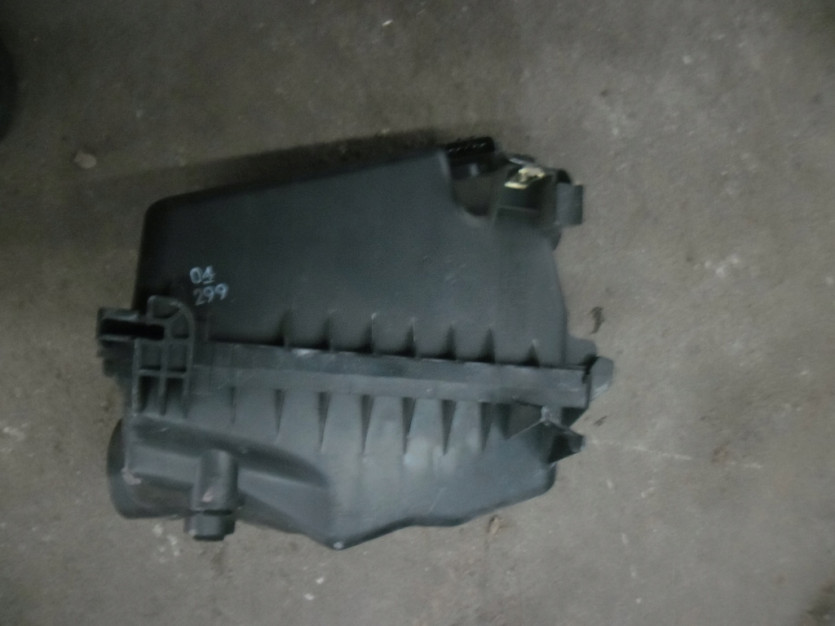 TOYOTA AVENSIS T25 II OBUDOWA FILTRA POWIETRZA 1.8