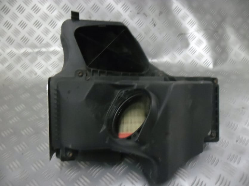 AUDI A4 B8 8K OBUDOWA FILTRA POWIETRZA 8K0133835AB