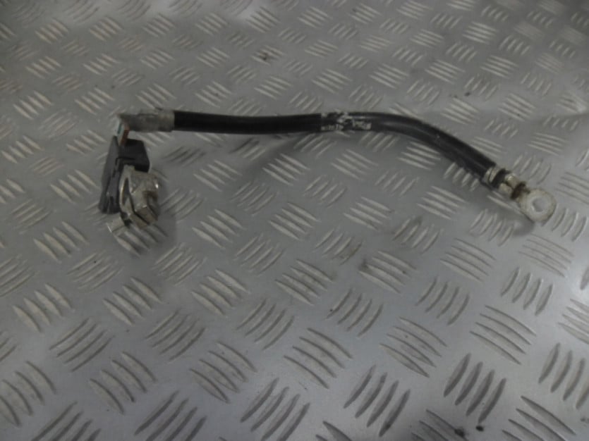AUDI A4 B8 8K 2010 WIAZKA PRZEWOD KLEMA MINUS
