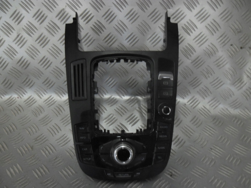 AUDI A4 B8 8K 2010 PANEL MMI 8T0919609WFX