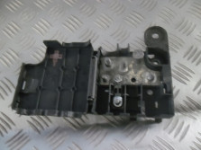 AUDI A4 B8 8K 2010 ROZDZIELACZ KLEMA BEZPIECZNIK