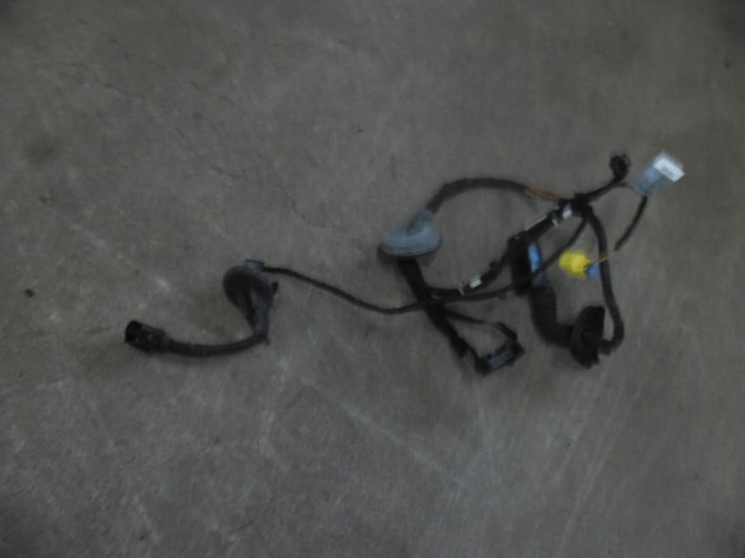 AUDI A4 B8 8K WIAZKA DRZWI INSTALACJA LEWA PRZOD