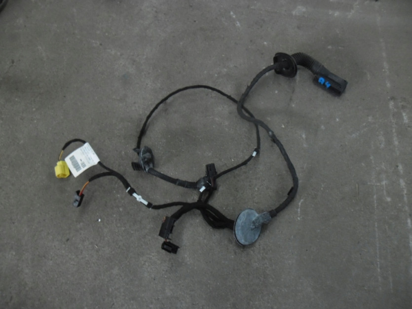 AUDI A4 B8 8K WIAZKA DRZWI INSTALACJA PRAWA PRZOD