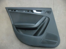 AUDI A4 B8 8K 2010 TAPICERKA DRZWI LEWA TYL TYLNA