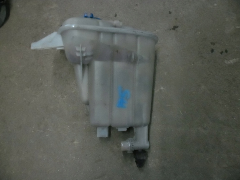 AUDI A5 8T ZBIORNIK WYROWNAWCZY WODY 8K0121403G