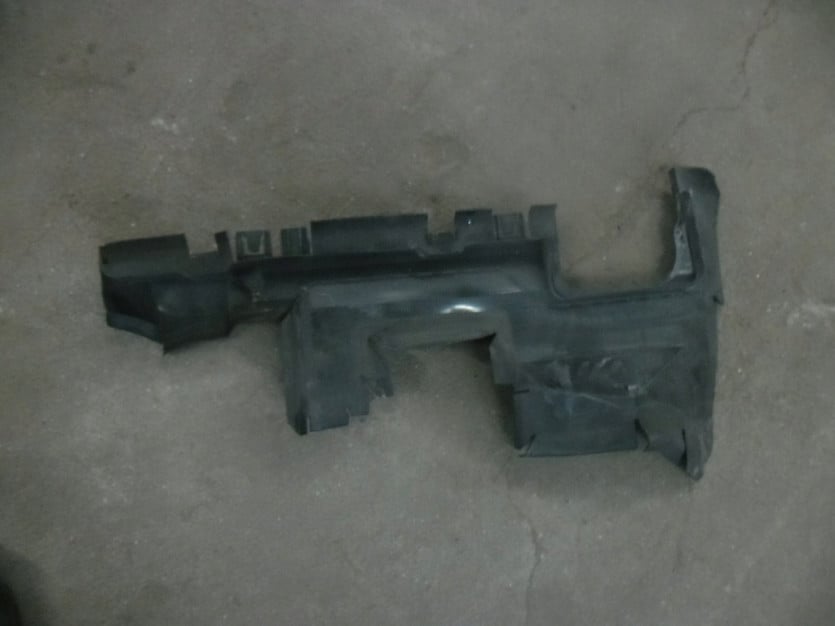AUDI A5 8T KIEROWNICA POWIETRZA 8K0121284G