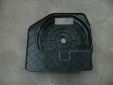 AUDI A5 8T WNEKA KOLA ZAPASOWEGO 8T0012116