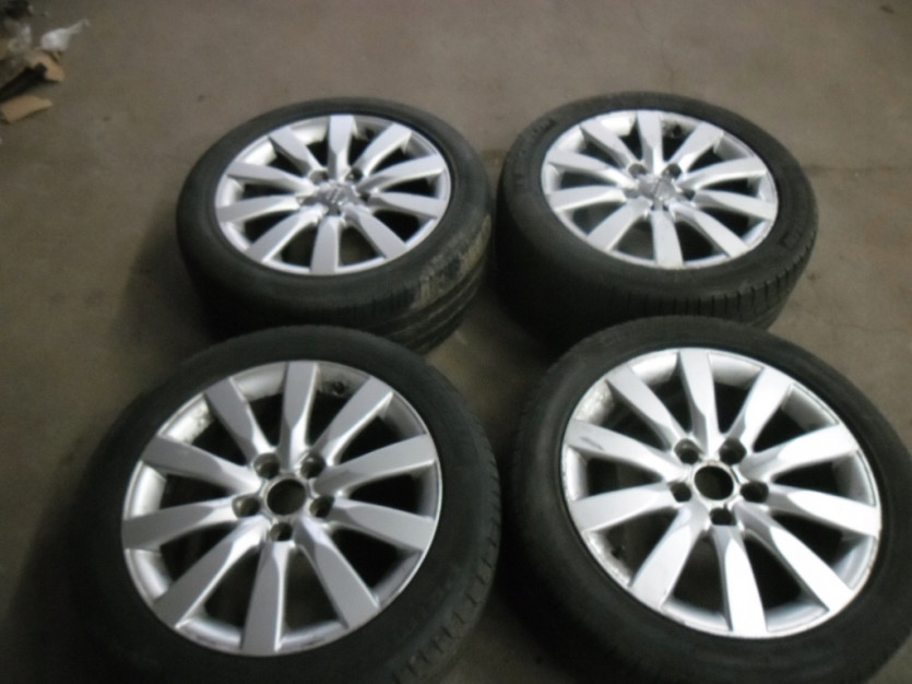 AUDI A4 8K B8 KOLA FELGI OPONY 245 / 45 R17