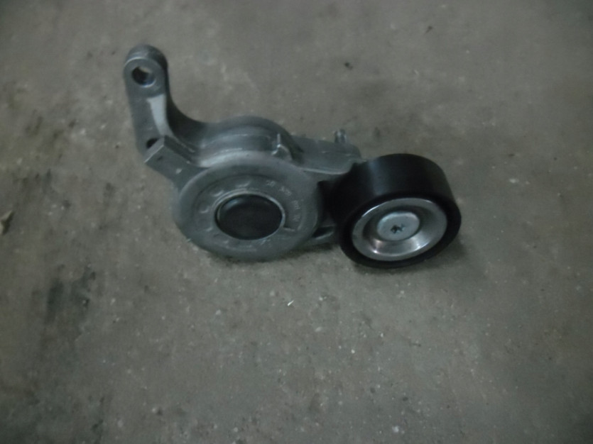 PEUGEOT 2.0 HDI LAPA NAPINACZ PASKA 9816682480