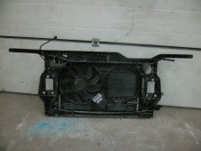 AUDI A4 B8 8K 2010 PAS PRZOD PRZEDNI CHLODNICE