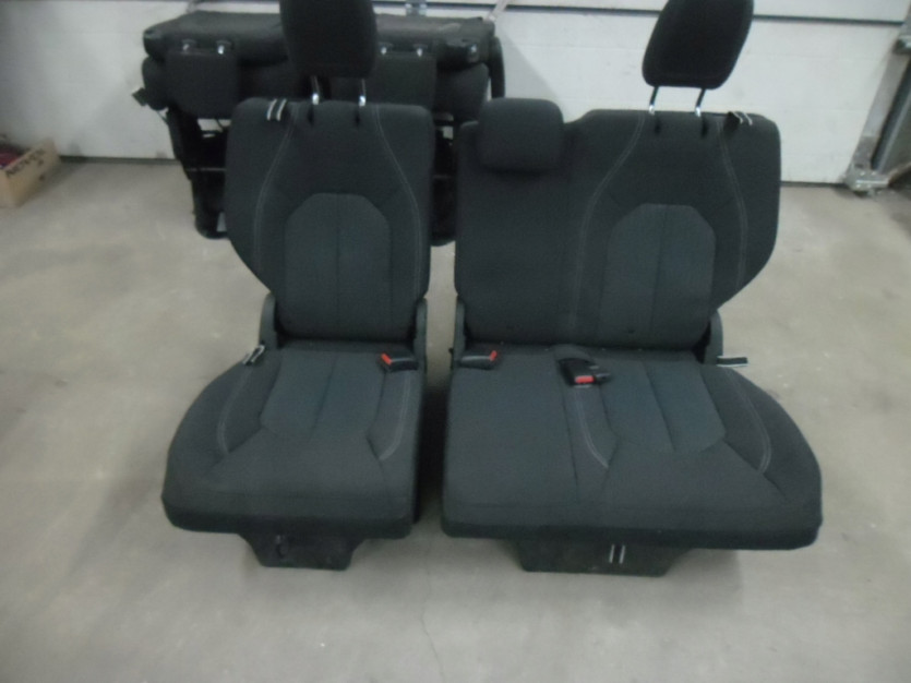 CHRYSLER PACIFICA S 2 II 2018 KANAPA TYL TYLNA