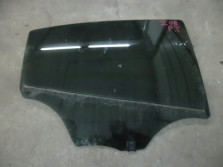 PEUGEOT 208 LIFT SZYBA DRZWI PRAWA TYL TYLNA