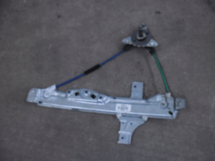 PEUGEOT 208 LIFT PODNOSNIK SZYBY LEWY TYL TYLNY