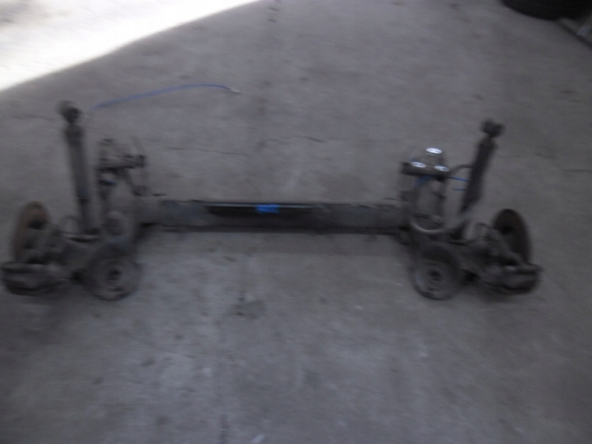 PEUGEOT 208 LIFT BELKA ZAWIESZENIA TYL TYLNA OS