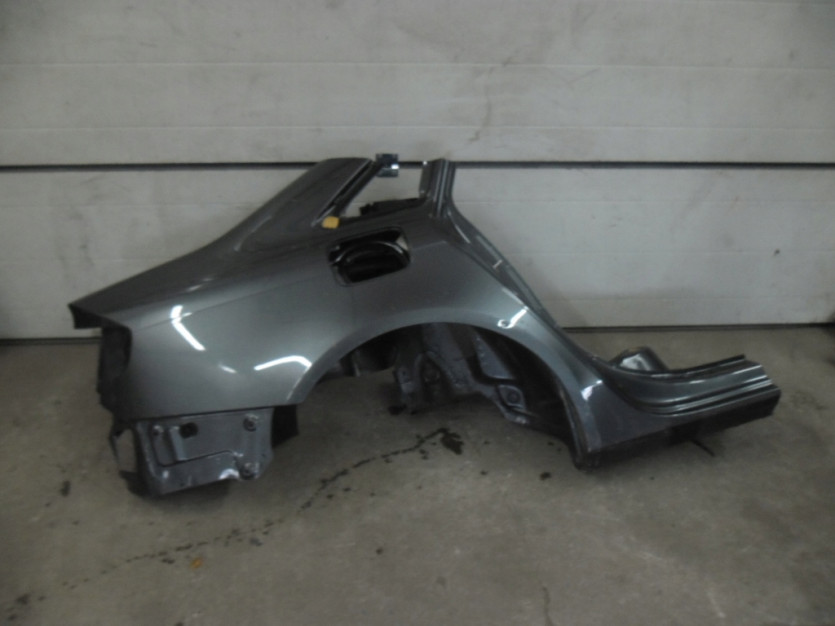 AUDI A4 S4 B8 8K 2015 LIFT CWIARTKA BLOTNIK PRAWY