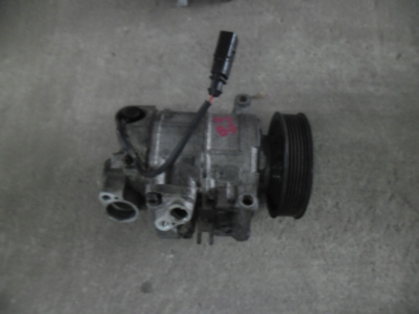 AUDI A4 B7 8E 2006 KOMPRESOR KLIMATYZACJI 2.0 TDI