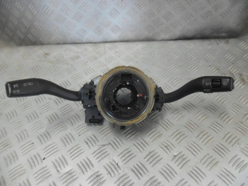 AUDI A4 B7 8E PRZELACZNIK ZESPOLONY 4E0953541A