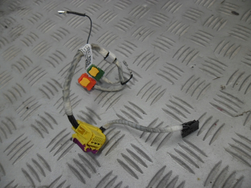 AUDI A4 B7 8E WIAZKA PODUSZKI AIR BAG 4F0971589A