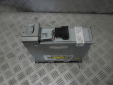 AUDI A4 B7 8E 2006 CZYTNIK PLYT CD 8E0035111D