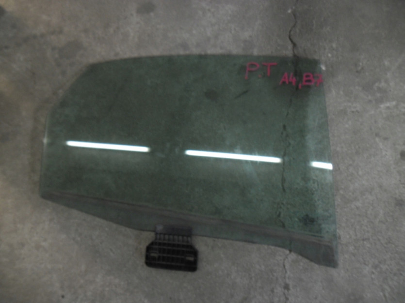 AUDI A4 B7 8E 2006 SZYBA DRZWI PRAWA TYL TYLNA