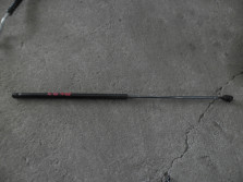 AUDI A4 B7 8E 2006 SILOWNIK AMORTYZATOR MASKI