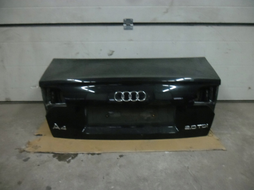 AUDI A4 B7 8E 2006 KLAPA TYL TYLNA BAGAZNIKA SEDAN