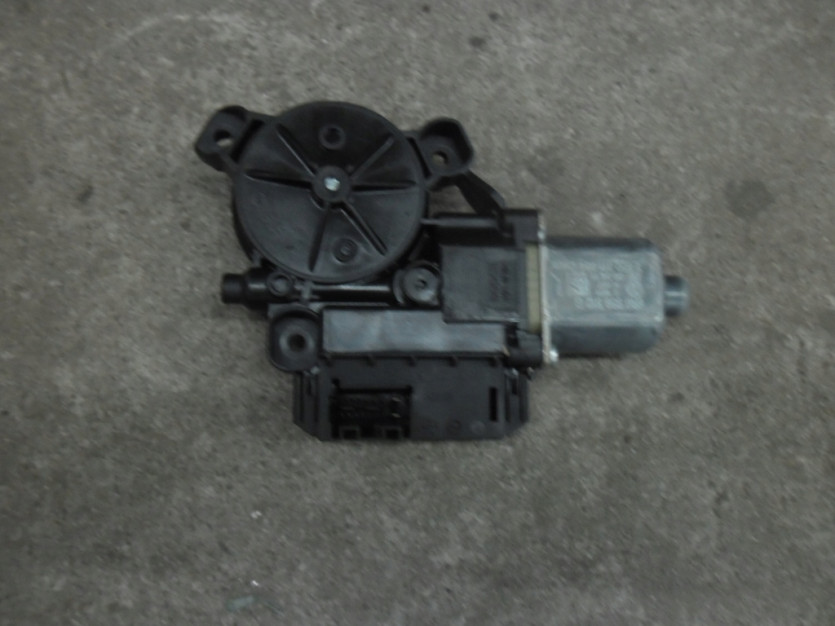 VW POLO 6R SILNIK SZYBY PRAWY TYL TYLNY 6R0959812G
