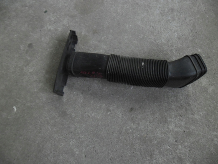 VW POLO 6R RURA PRZEWOD POWIETRZA 6R0129618