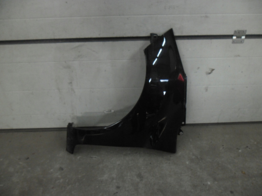 FORD FIESTA 2013 3 BLOTNIK LEWY PRZOD PRZEDNI