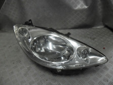 PEUGEOT 1007 LAMPA PRAWA PRZOD PRZEDNIA